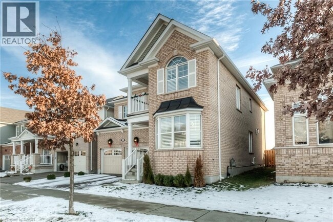 Building Photo - 285 Seabrook Dr