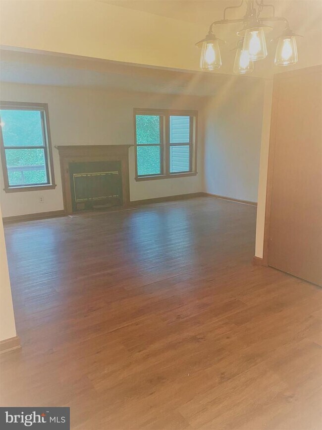 Building Photo - 23366 Black Oak Ct
