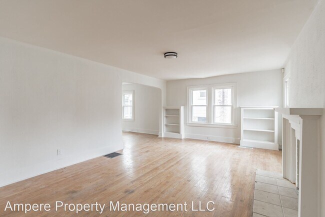 Foto del edificio - 3 br, 2 bath House - 408 S Saint Marks Ave