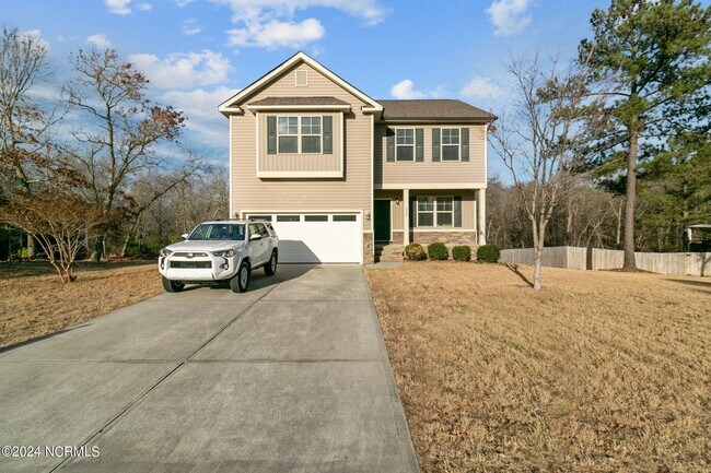 Foto del edificio - 204 Sandy Springs Rd