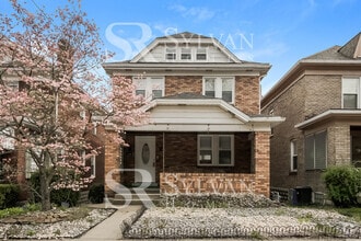 Building Photo - 1440 Bellaire Pl