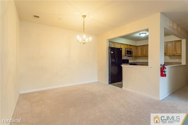 Foto del edificio - 3 br, 2 bath Condo - 1317 Fernwood Court