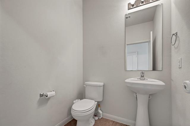 Foto del edificio - 6344 Trinity Creek Dr