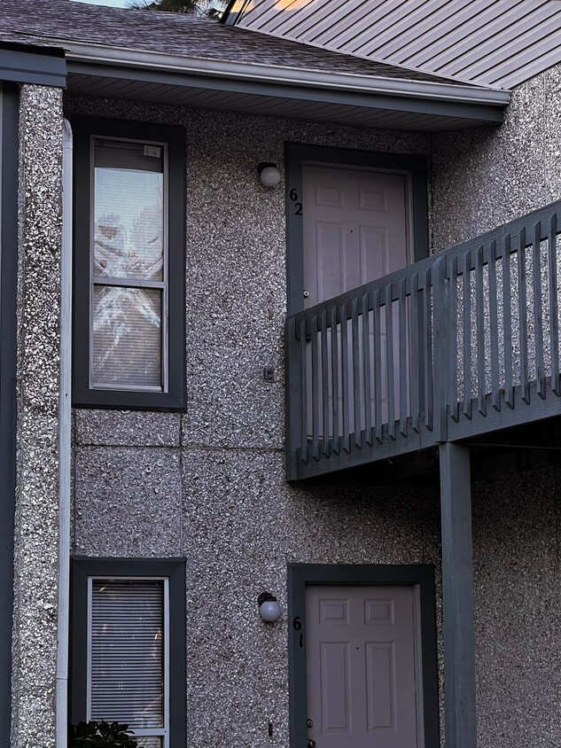 Primary Photo - Apartment