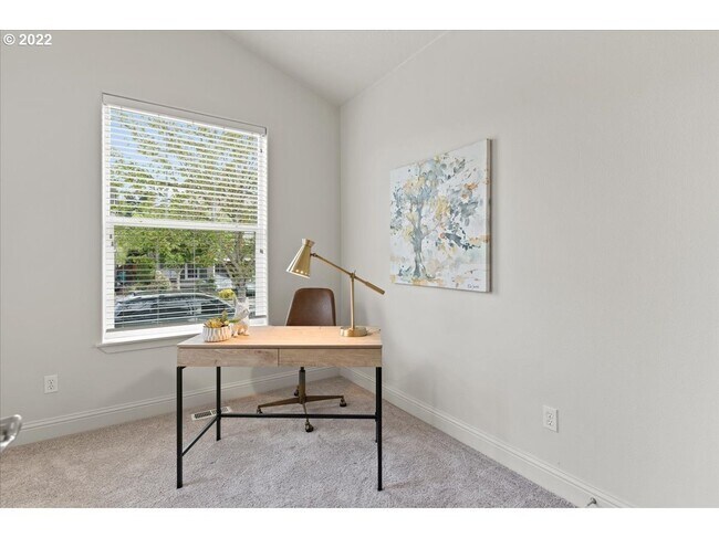 Foto del edificio - 8020 NE 20th St