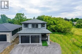 Building Photo - 16 Lillys Ct