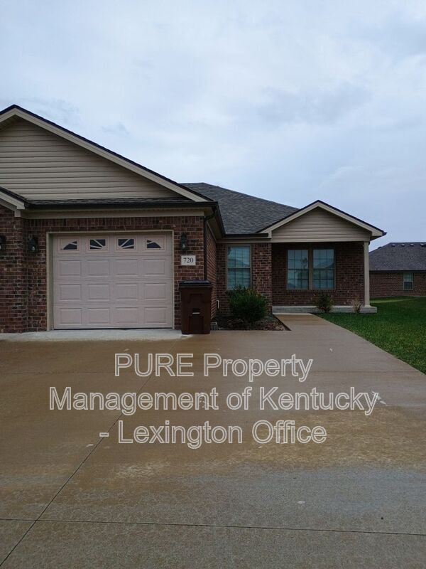 Primary Photo - 720-722 Leeward Ct