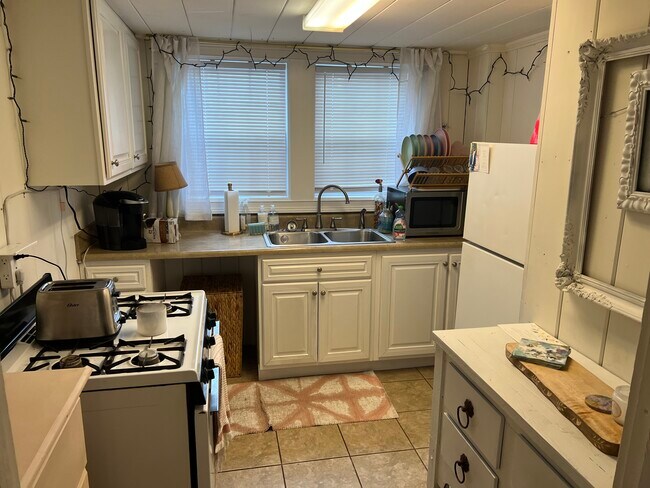 Foto del edificio - 340 E Thach Ave