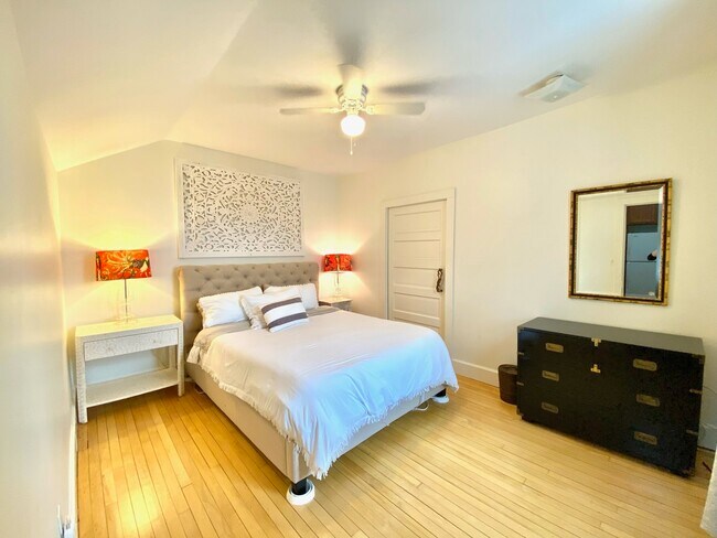 Foto del edificio - 761 Cherry St