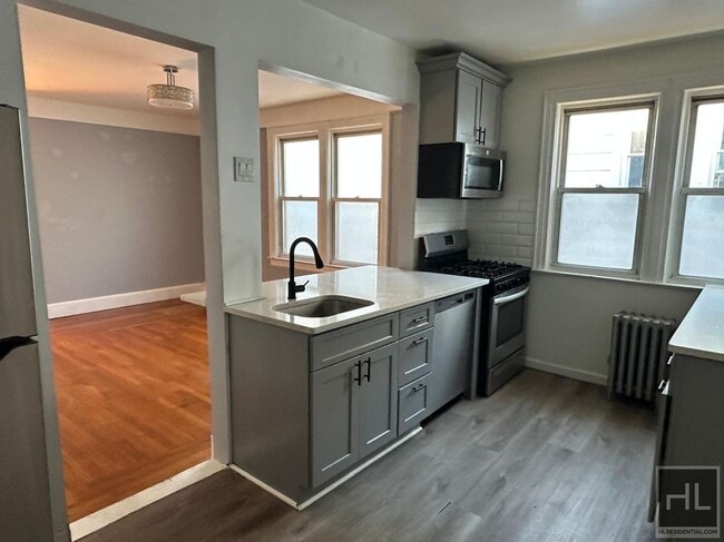 Building Photo - 59 PLACE