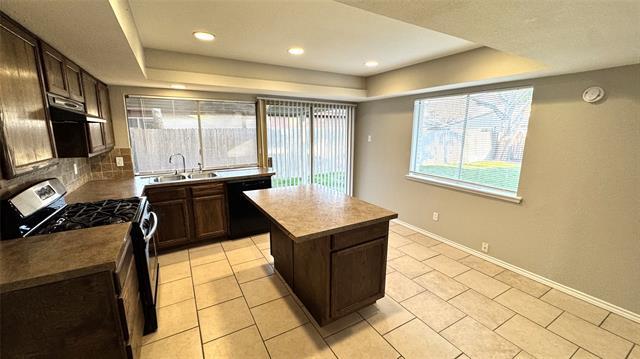 Foto del edificio - 3014 Ripplewood Dr