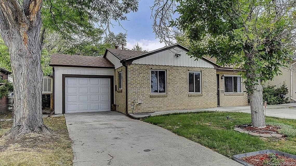 Photo - 815 S Eliot St (Denver, CO)