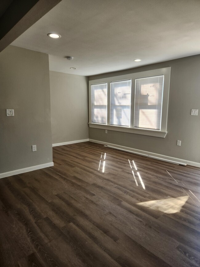 Building Photo - 130 Olive StreetUnit 101A