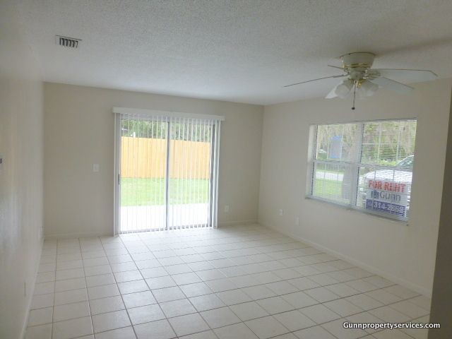 Foto del edificio - 2 Bedroom 1 Bath Duplex in Crystal River