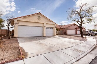 Building Photo - 3616 Dove Ln