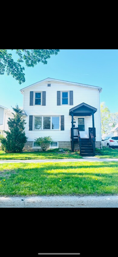 Primary Photo - 9832 W Cleveland Ave