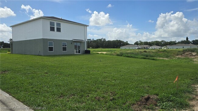 Building Photo - 1352 Stone Ridge Cir