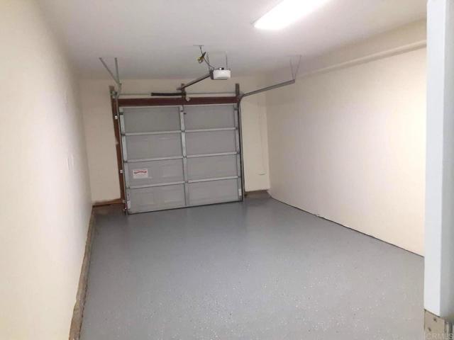 Foto del edificio - 8957 Harness St