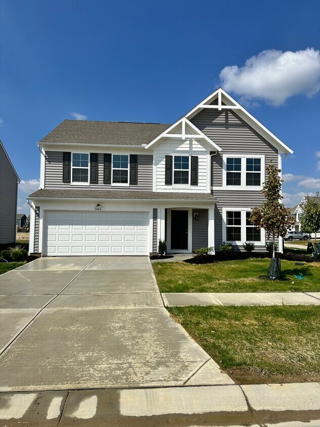 Primary Photo - 3400 Fieldview Dr