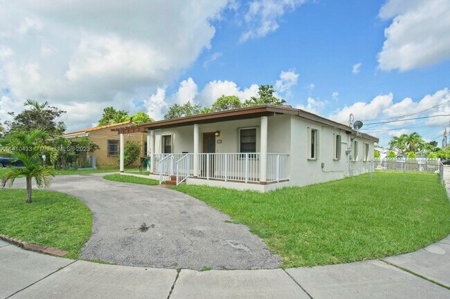 Foto del edificio - 1530 NW 32nd Ave