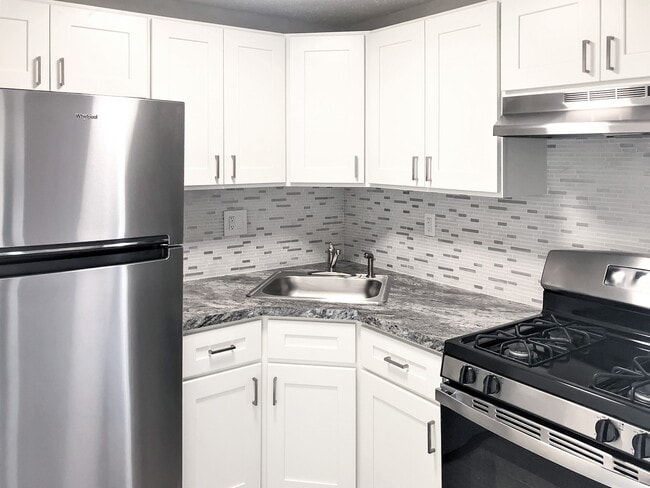 Interior Photo - York Apartments