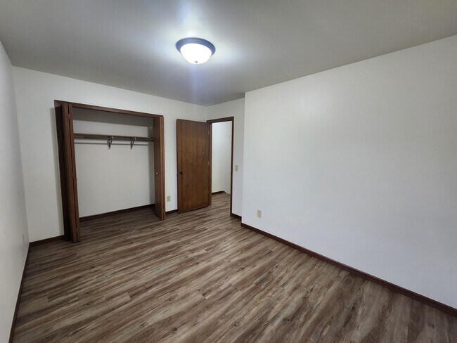 2 habitaciones | 1,5 baños - Dane Townhomes