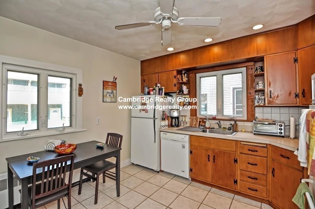 Foto principal - 17 Princeton St