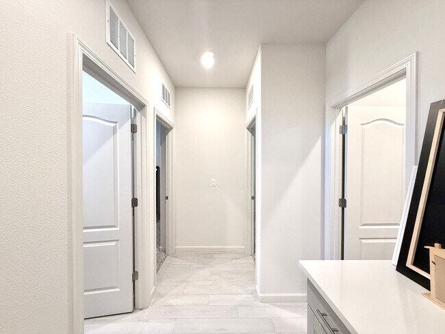 Foto del edificio - Newer Build 3 Bedroom Home