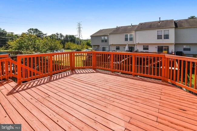 Foto del edificio - 7810 Foxcove Ct