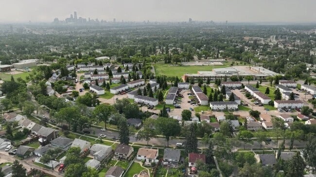  - Wedgewood Townhomes