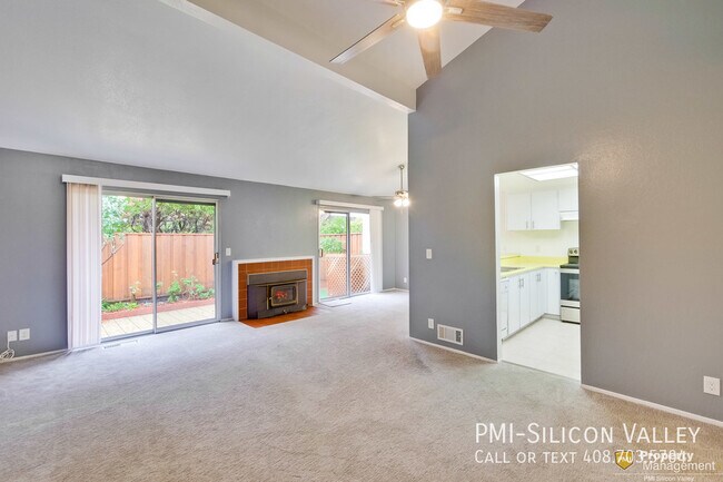 Building Photo - Great Home, Great Complex...