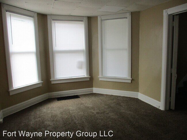 Building Photo - 4 br, 2 bath House - 2131 Fox Avenue