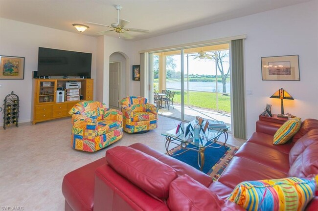 Building Photo - **STERLING LAKES** 2 BED/2BATH**FURNISHED ...