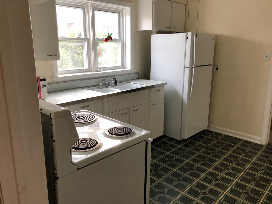 Foto del edificio - 211 S Green St