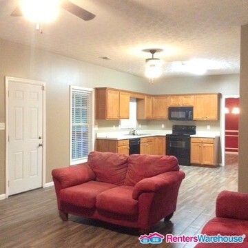 Foto del edificio - 5800 Dodson Rd