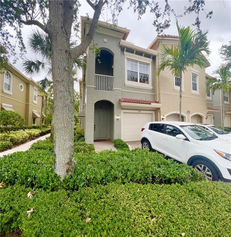 Foto principal - 4941 Bonsai Cir