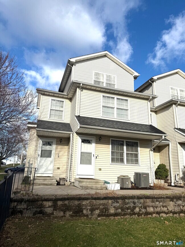 Building Photo - 33 Boston Terrace