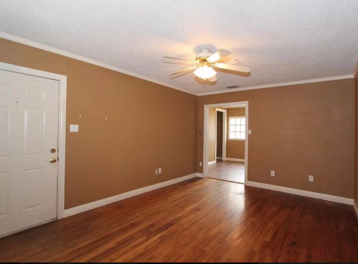 Living Room - 2419 25th St