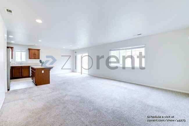Building Photo - 18141 71st Ave E