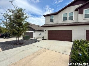 Building Photo - 131 Nespral Dr