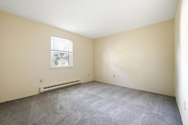 Foto del edificio - 504 River Rd