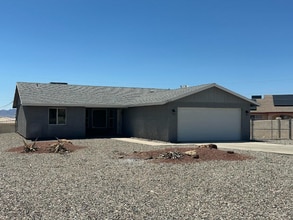 Building Photo - 1211 Palo Verde Ln