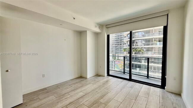 Foto del edificio - 55 SW 9th St