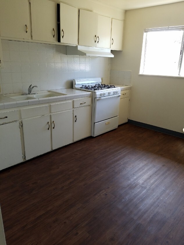 Foto principal - 441 S Bridge St