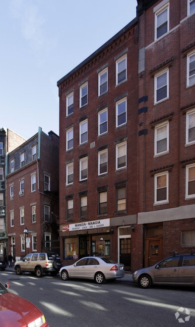 Building Photo - 145-147 Endicott St