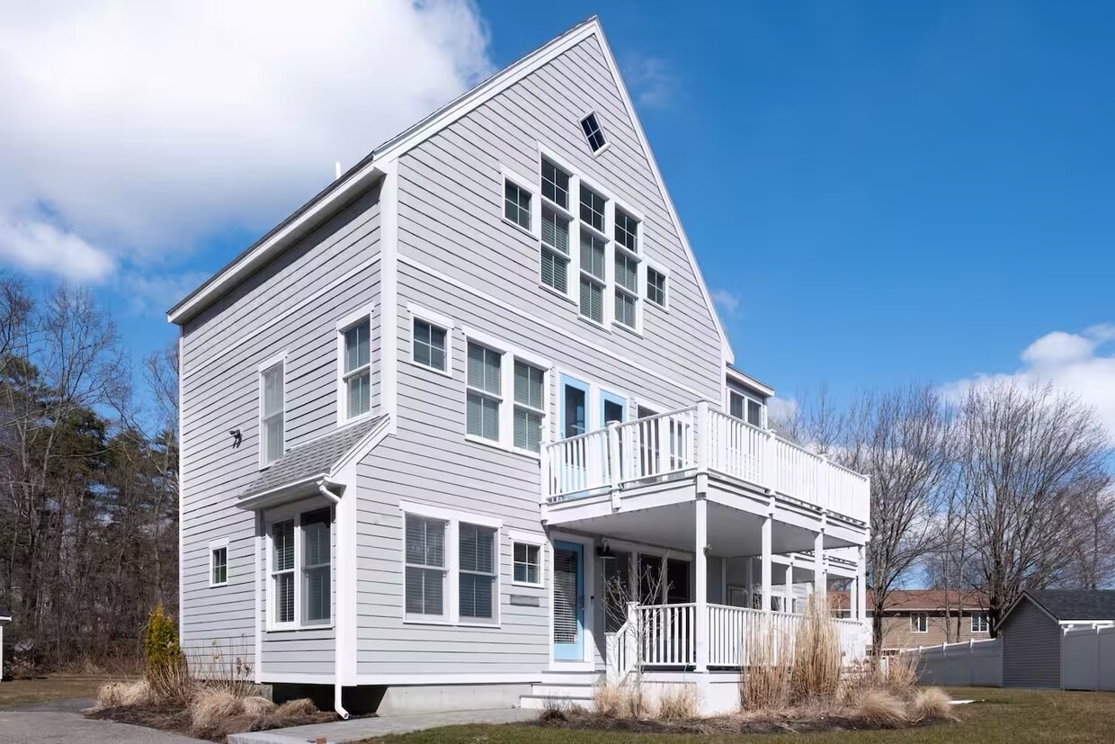 Photo - 42 Reggio Ave (Old Orchard Beach, ME)