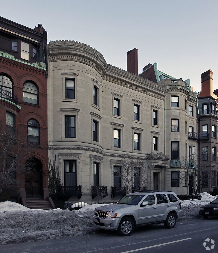 Foto del edificio - 287 Commonwealth Ave