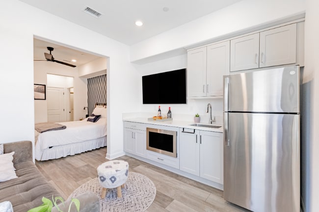 Building Photo - 10450 Galen Wy