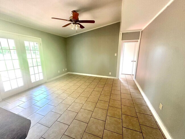 Foto del edificio - For Rent in Montgomery! Vouchers WELCOME!