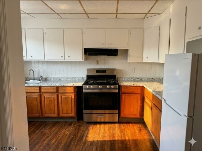 Foto del edificio - 133 Pamrapo Ave